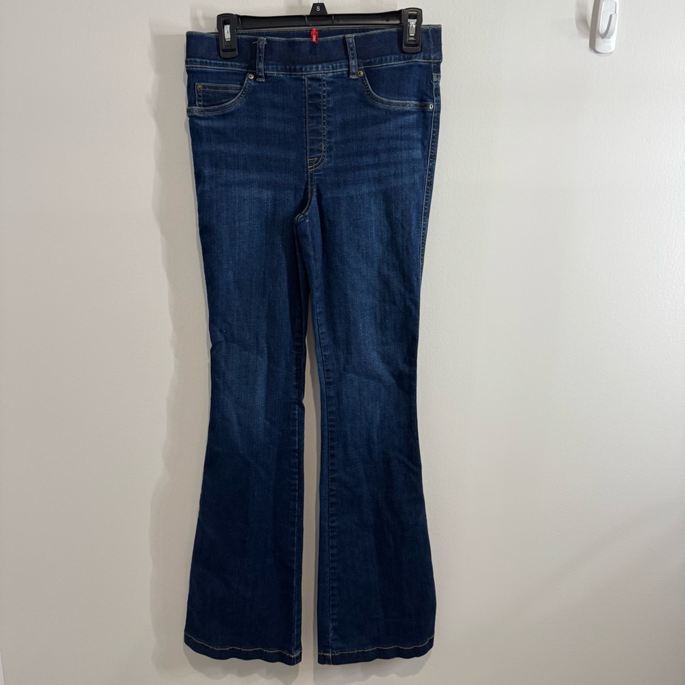 Spanx Flare Jeans Women Medium Stretch Wide Leg‎ Pull On Denim